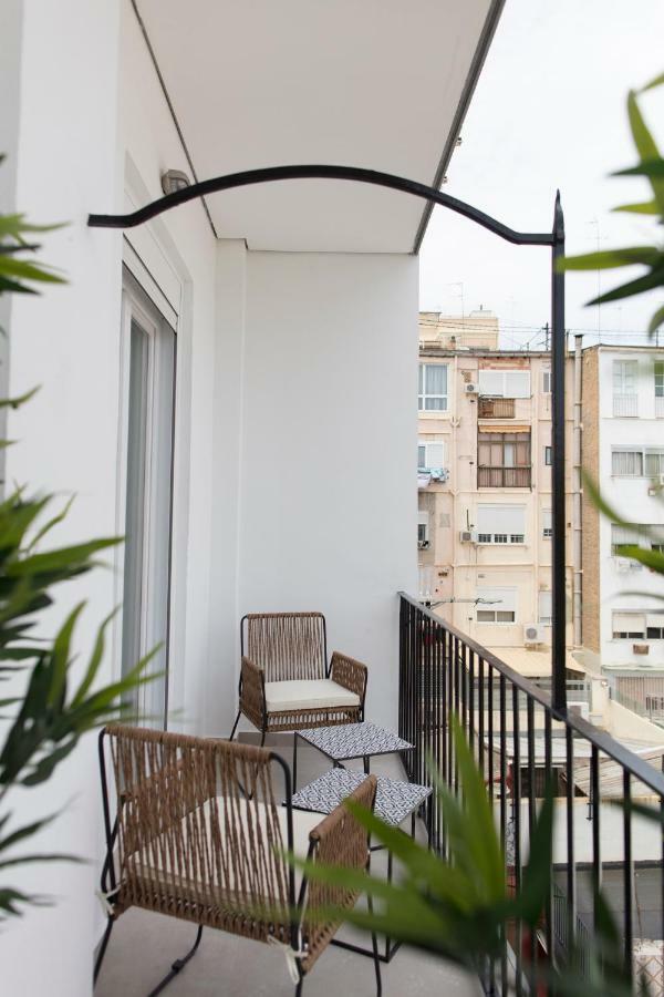 Florit Flats - Chic And Central In A Lively But Quiet Area All Walking Distance Valencia Exterior photo